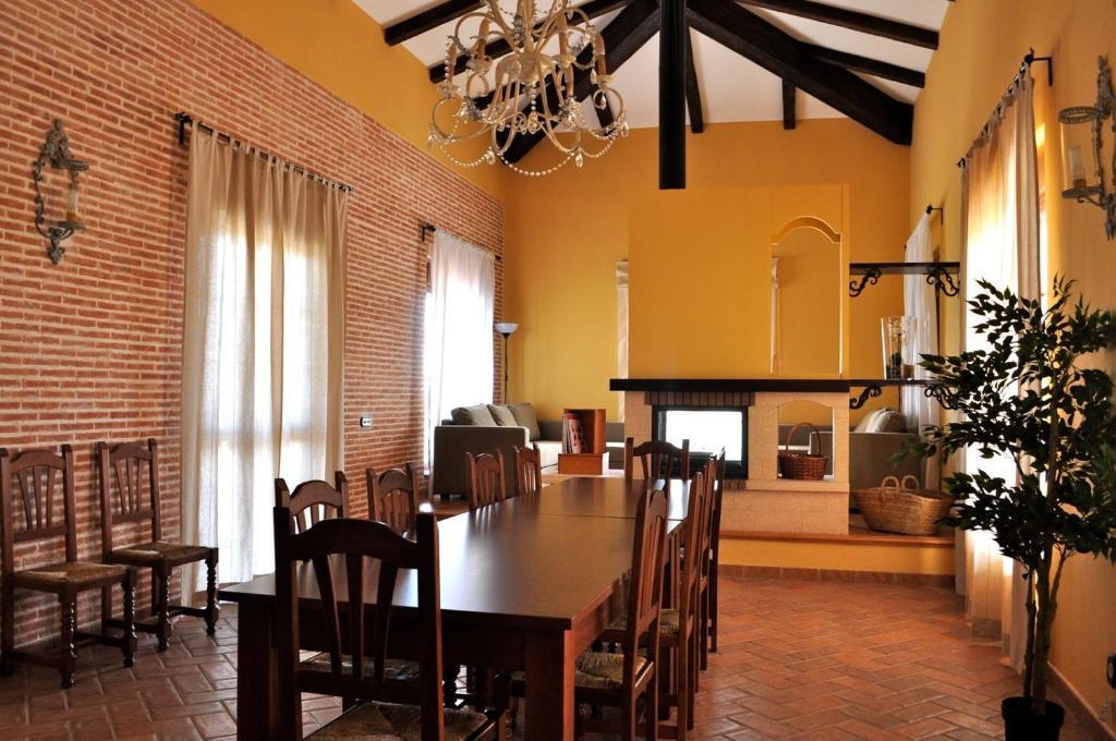 Casa Rural La Serrana La Carlota Esterno foto